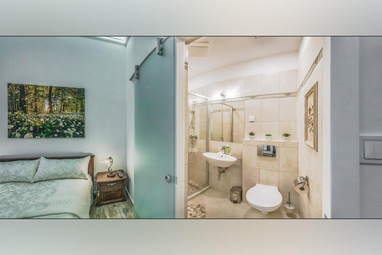 Platanus Guesthouse บูดาเปสต์ ภายนอก รูปภาพ