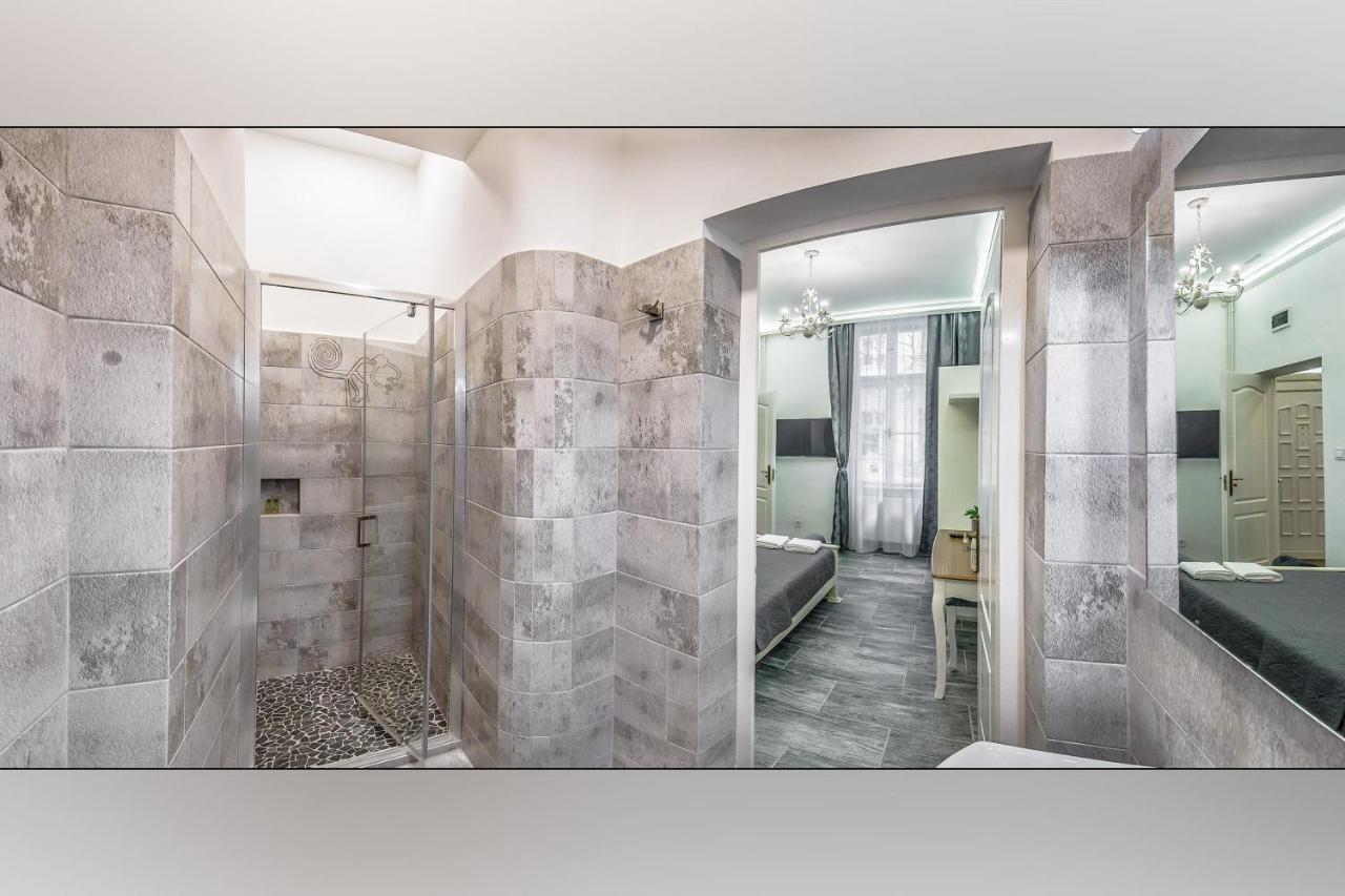 Platanus Guesthouse บูดาเปสต์ ภายนอก รูปภาพ